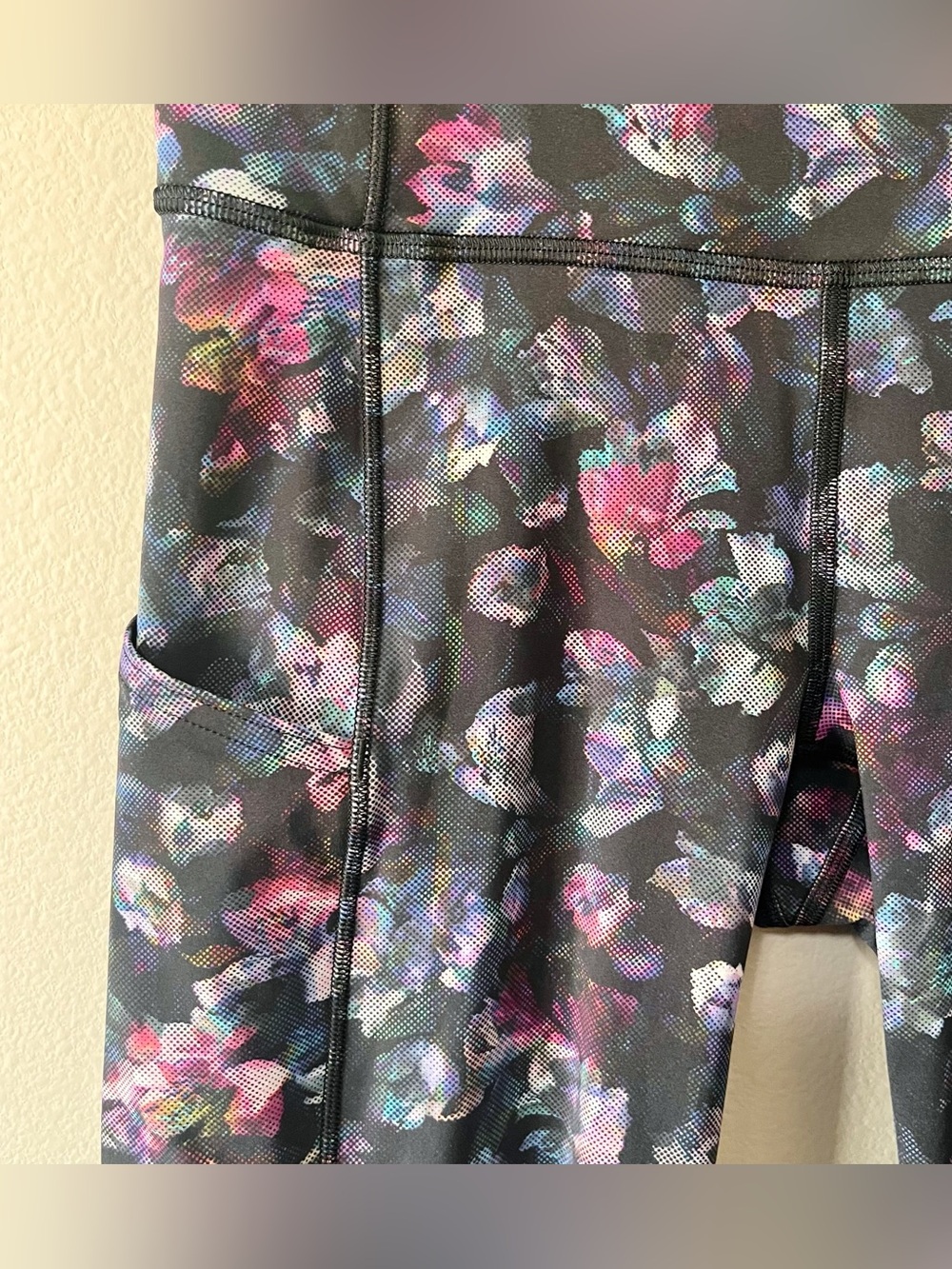 Lululemon Fast and Free Short 10" Non-Reflective Activate Floral Multi Size 6 - Picture 6 of 9